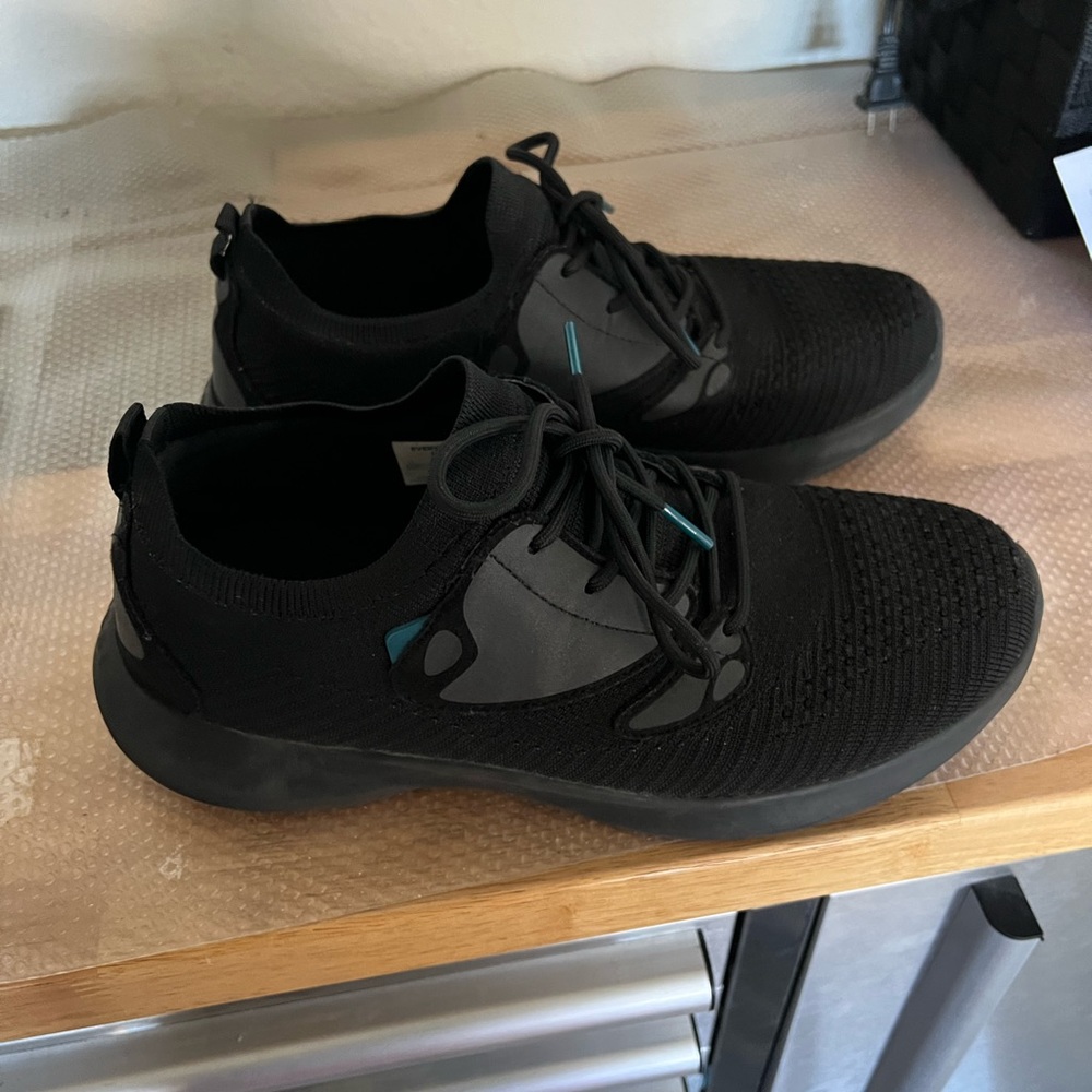 Black Vessi Waterproof sneakers. Men size 10